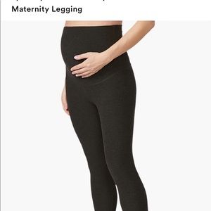 Beyond the bump midi legging